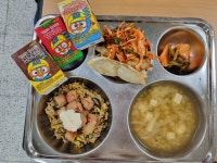 7월 12일 (수) 점심 급식사진 :: 급식 소식 :: 위례한빛고등학교 위례한빛고등학교 :: 급식 소식 :: 7월 12일 (수) 점심 급식사진