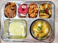 7월 13일 (목) 점심 급식사진 :: 급식 소식 :: 예당중학교 예당중학교 :: 급식 소식 :: 7월 13일 (목) 점심 급식사진