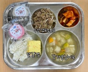 7월 17일 (월) 점심 급식사진 :: 급식 소식 :: 한홀초등학교 한홀초등학교 :: 급식 소식 :: 7월 17일 (월) 점심 급식사진