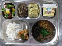 7월 17일 (월) 점심 급식사진 :: 급식 소식 :: 원호초등학교 원호초등학교 :: 급식 소식 :: 7월 17일 (월) 점심 급식사진