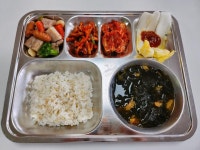 7월 17일 (월) 점심 급식사진 :: 급식 소식 :: 혜원여자중학교 혜원여자중학교 :: 급식 소식 :: 7월 17일 (월) 점심 급식사진