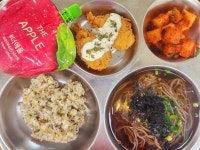 7월 18일 (화) 점심 급식사진 :: 급식 소식 :: 신능중학교 신능중학교 :: 급식 소식 :: 7월 18일 (화) 점심 급식사진