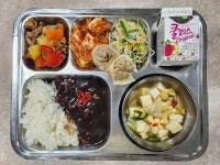 7월 18일 (화) 점심 급식사진 :: 급식 소식 :: 예당중학교 예당중학교 :: 급식 소식 :: 7월 18일 (화) 점심 급식사진
