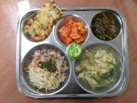 7월 19일 (수) 점심 급식사진 :: 급식 소식 :: 해림초등학교 해림초등학교 :: 급식 소식 :: 7월 19일 (수) 점심 급식사진