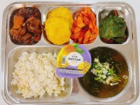 7월 18일 (화) 점심 급식사진 :: 급식 소식 :: 늘푸른고등학교 늘푸른고등학교 :: 급식 소식 :: 7월 18일 (화) 점심 급식사진