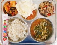 7월 17일 (월) 점심 급식사진 :: 급식 소식 :: 안양덕현초등학교 안양덕현초등학교 :: 급식 소식 :: 7월 17일 (월) 점심 급식사진
