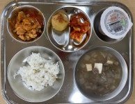 7월 21일 (금) 점심 급식사진 :: 급식 소식 :: 곡정초등학교 곡정초등학교 :: 급식 소식 :: 7월 21일 (금) 점심 급식사진