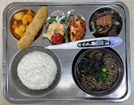 8월 1일 (화) 점심 급식사진 :: 급식 소식 :: 덕원예술고등학교 덕원예술고등학교 :: 급식 소식 :: 8월 1일 (화) 점심 급식사진