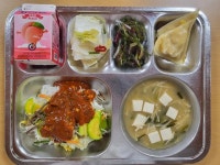 8월 23일 (수) 점심 급식사진 :: 급식 소식 :: 삼각산중학교 삼각산중학교 :: 급식 소식 :: 8월 23일 (수) 점심 급식사진