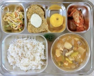 9월 19일 (화) 점심 급식사진 :: 급식 소식 :: 흥진고등학교 흥진고등학교 :: 급식 소식 :: 9월 19일 (화) 점심 급식사진