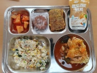 9월 25일 (월) 점심 급식사진 :: 급식 소식 :: 반여중학교 반여중학교 :: 급식 소식 :: 9월 25일 (월) 점심 급식사진