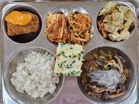 9월 26일 (화) 점심 급식사진 :: 급식 소식 :: 부산서여자고등학교 부산서여자고등학교 :: 급식 소식 :: 9월 26일 (화) 점심 급식사진