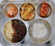 2023년 10월 11일 오늘의 밥상 :: 오늘의 급식 :: 광주매곡초등학교 광주매곡초등학교 :: 오늘의 급식 :: 2023년 10월 11일 오늘의 밥상
