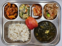 10월 16일 (월) 점심 급식사진 :: 급식 소식 :: 종암중학교 종암중학교 :: 급식 소식 :: 10월 16일 (월) 점심 급식사진