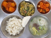 10월 19일 (목) 점심 급식사진 :: 급식 소식 :: 태평중학교 태평중학교 :: 급식 소식 :: 10월 19일 (목) 점심 급식사진