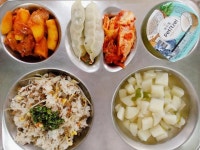10월 20일 (금) 점심 급식사진 :: 급식 소식 :: 부산장안고등학교 부산장안고등학교 :: 급식 소식 :: 10월 20일 (금) 점심 급식사진