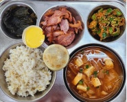 10월 23일 (월) 점심 급식사진 :: 급식 소식 :: 도장중학교 도장중학교 :: 급식 소식 :: 10월 23일 (월) 점심 급식사진