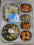 10월 23일 (월) 점심 급식사진 :: 급식 소식 :: 능허대중학교 능허대중학교 :: 급식 소식 :: 10월 23일 (월) 점심 급식사진