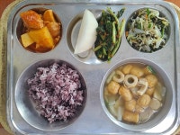 10월 27일 (금) 점심 급식사진 :: 급식 소식 :: 서울서래초등학교 서울서래초등학교 :: 급식 소식 :: 10월 27일 (금) 점심 급식사진