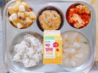 10월 27일 (금) 점심 급식사진 :: 급식 소식 :: 산곡여자중학교 산곡여자중학교 :: 급식 소식 :: 10월 27일 (금) 점심 급식사진