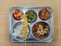 10월 27일 (금) 점심 급식사진 :: 급식 소식 :: 인천도담초등학교 인천도담초등학교 :: 급식 소식 :: 10월 27일 (금) 점심 급식사진