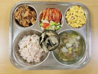 10월 30일 (월) 점심 급식사진 :: 급식 소식 :: 신금초등학교 신금초등학교 :: 급식 소식 :: 10월 30일 (월) 점심 급식사진