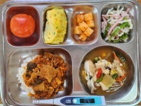 10월 30일 (월) 점심 급식사진 :: 급식 소식 :: 원묵중학교 원묵중학교 :: 급식 소식 :: 10월 30일 (월) 점심 급식사진