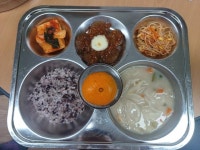 10월 31일 (화) 점심 급식사진 :: 급식 소식 :: 선부중학교 선부중학교 :: 급식 소식 :: 10월 31일 (화) 점심 급식사진