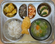 10월 31일 (화) 점심 급식사진 :: 급식 소식 :: 목포용해초등학교 목포용해초등학교 :: 급식 소식 :: 10월 31일 (화) 점심 급식사진