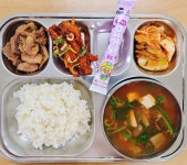 10월 31일 (화) 점심 급식사진 :: 급식 소식 :: 길상초등학교 길상초등학교 :: 급식 소식 :: 10월 31일 (화) 점심 급식사진