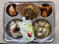 10월 26일 (목) 점심 급식사진 :: 급식 소식 :: 학산여자고등학교 학산여자고등학교 :: 급식 소식 :: 10월 26일 (목) 점심 급식사진