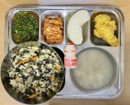 10월 27일 (금) 점심 급식사진 :: 급식 소식 :: 경북휴먼테크고등학교 경북휴먼테크고등학교 :: 급식 소식 :: 10월 27일 (금) 점심 급식사진
