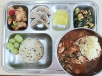 11월 1일 (수) 점심 급식사진 :: 급식 소식 :: 용수중학교 용수중학교 :: 급식 소식 :: 11월 1일 (수) 점심 급식사진