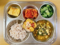 11월 6일 (월) 점심 급식사진 :: 급식 소식 :: 신금초등학교 신금초등학교 :: 급식 소식 :: 11월 6일 (월) 점심 급식사진