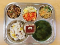11월 7일 (화) 점심 급식사진 :: 급식 소식 :: 신금초등학교 신금초등학교 :: 급식 소식 :: 11월 7일 (화) 점심 급식사진