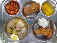11월 8일 (수) 점심 급식사진 :: 급식 소식 :: 매홀고등학교 매홀고등학교 :: 급식 소식 :: 11월 8일 (수) 점심 급식사진