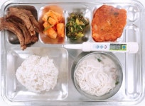 11월 9일 (목) 점심 급식사진 :: 급식 소식 :: 고명외식고등학교 고명외식고등학교 :: 급식 소식 :: 11월 9일 (목) 점심 급식사진