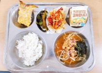 11월 9일 (목) 점심 급식사진 :: 급식 소식 :: 청계중학교 청계중학교 :: 급식 소식 :: 11월 9일 (목) 점심 급식사진