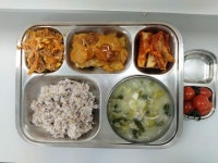 11월 9일 점심 급식소식 :: 급식 소식 :: 신성여자중학교 신성여자중학교 :: 급식 소식 :: 11월 9일 점심  급식소식