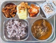 11월 9일 (목) 점심 급식사진 :: 급식 소식 :: 군자중학교 군자중학교 :: 급식 소식 :: 11월 9일 (목) 점심 급식사진