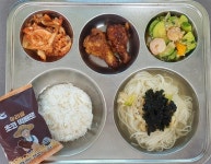 11월 10일 (금) 점심 급식사진 :: 급식 소식 :: 인천가좌초등학교 인천가좌초등학교 :: 급식 소식 :: 11월 10일 (금) 점심 급식사진