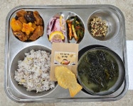 11월 8일 (수) 점심 급식사진 :: 급식 소식 :: 천일중학교 천일중학교 :: 급식 소식 :: 11월 8일 (수) 점심 급식사진