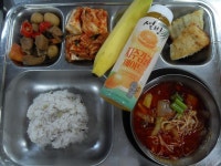 11월 13일 (월) 점심 급식사진 :: 급식 소식 :: 성덕고등학교 성덕고등학교 :: 급식 소식 :: 11월 13일 (월) 점심 급식사진
