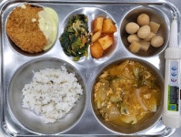 11월 13일 (월) 점심 급식사진 :: 급식 소식 :: 동주여자고등학교 동주여자고등학교 :: 급식 소식 :: 11월 13일 (월) 점심 급식사진