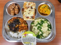 11월 13일 (월) 점심 급식사진 :: 급식 소식 :: 성안고등학교 성안고등학교 :: 급식 소식 :: 11월 13일 (월) 점심 급식사진