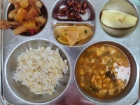 11월 13일 (월) 점심 급식사진 :: 급식 소식 :: 서울용강초등학교 서울용강초등학교 :: 급식 소식 :: 11월 13일 (월) 점심 급식사진