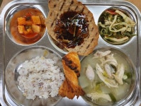 11월 14일 (화) 점심 급식사진 :: 급식 소식 :: 오마중학교 오마중학교 :: 급식 소식 :: 11월 14일 (화) 점심 급식사진