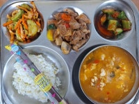 11월 10일 (금) 점심 급식사진 :: 급식 소식 :: 마지초등학교 마지초등학교 :: 급식 소식 :: 11월 10일 (금) 점심 급식사진