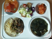 급식 소식 :: 팔봉초등학교 팔봉초등학교 :: 급식 소식 :: 11월 15일 (수) 쇠고기콩나물밥, 감자미역국, 케이준샐러드, 배추김치, 오렌지주스