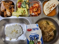 11월 15일 (수) 점심 급식사진 :: 급식 소식 :: 서울상천초등학교 서울상천초등학교 :: 급식 소식 :: 11월 15일 (수) 점심 급식사진